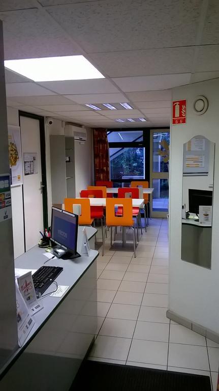 Premiere Classe Dreux Εξωτερικό φωτογραφία