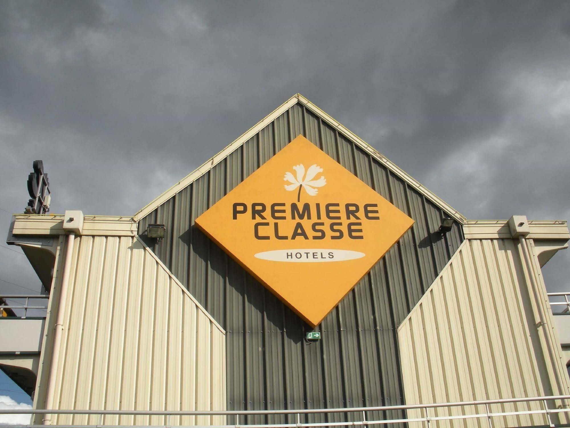 Premiere Classe Dreux Εξωτερικό φωτογραφία
